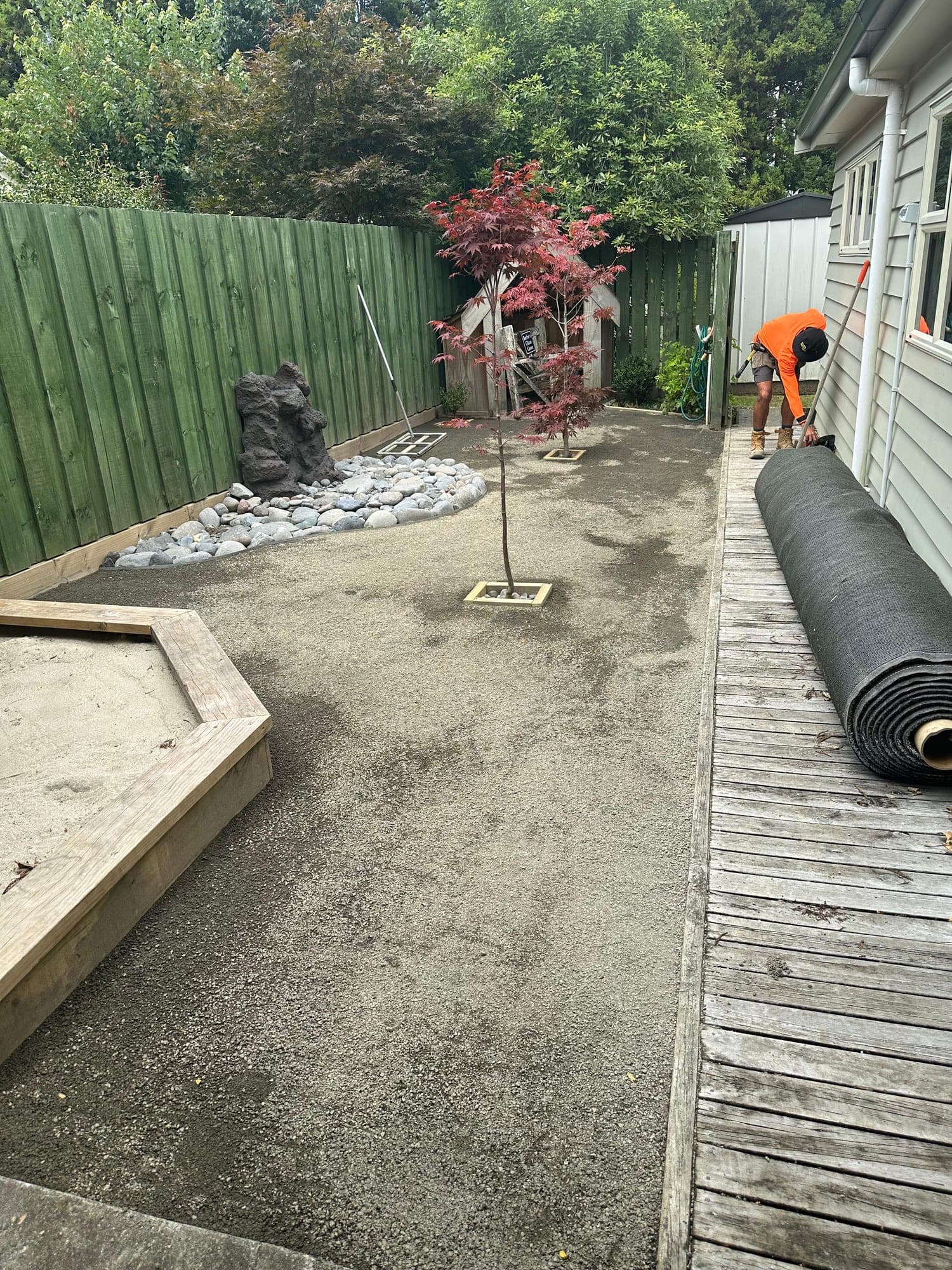 Courtyard Turf with Tree Boxing before the work